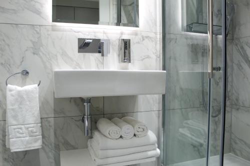 Estudio Triple del hotel NOX Waterloo. Foto 2