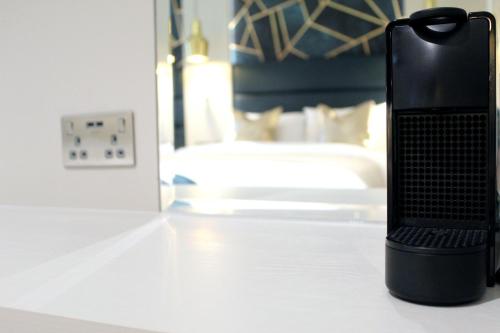 Estudio Triple del hotel NOX Waterloo. Foto 4