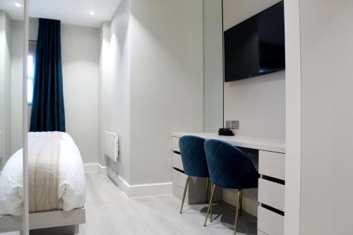 Estudio Triple del hotel NOX Waterloo. Foto 10