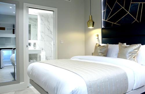 Estudio Doble del hotel NOX Waterloo. Foto 20