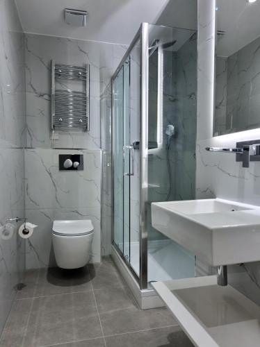 Suite exclusiva con jacuzzi del hotel NOX Maida Vale. Foto 6