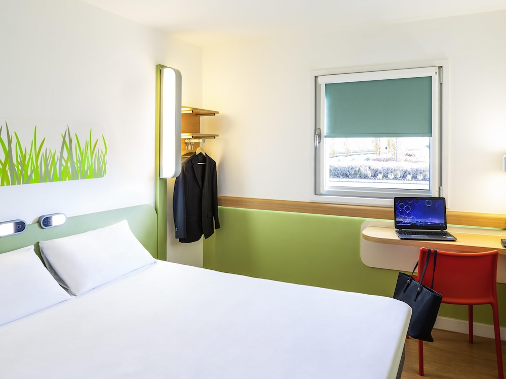 Habitación doble (with a large bed) del hotel ibis budget Derby