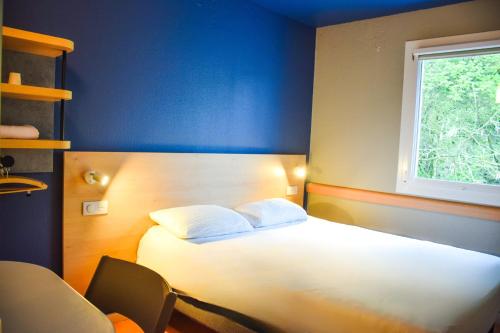 Doble - Habitación con cama grande del hotel Ibis Budget Rodez. Foto 6