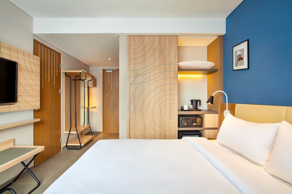 Habitación Deluxe con 1 cama doble del hotel Ibis Styles Bogor Pajajaran. Foto 2