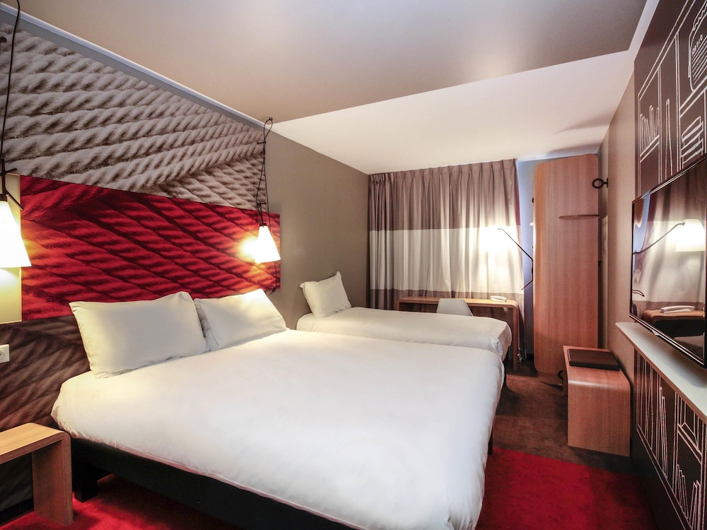Habitación Triple del hotel Ibis Cahors
