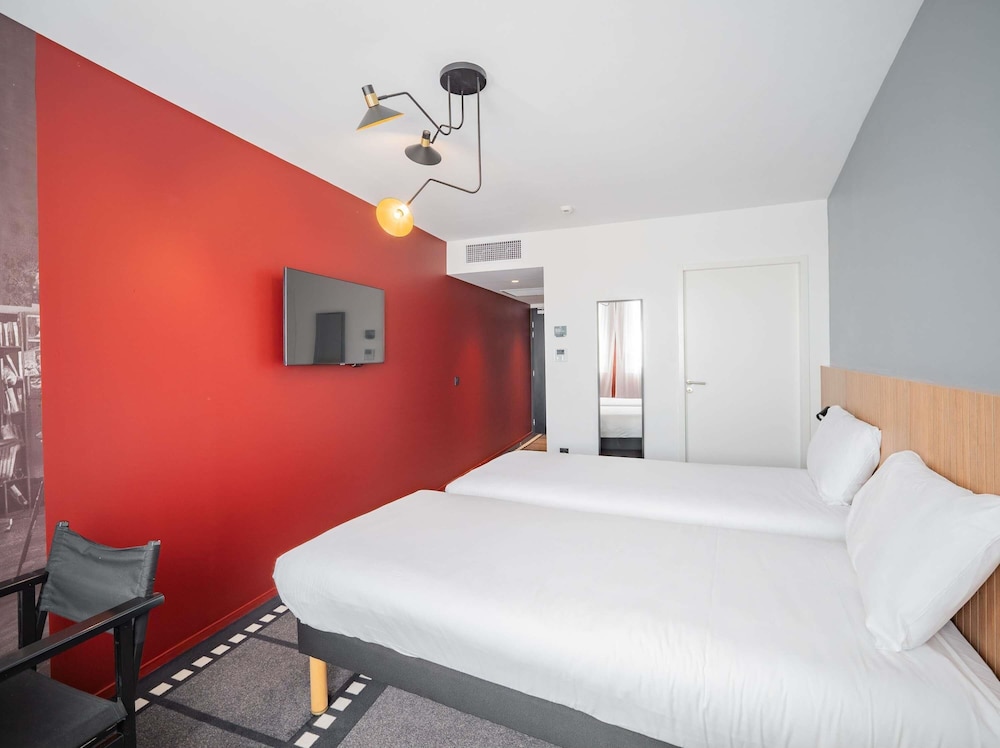 Habitación estándar con 2 camas individuales del hotel Ibis Styles Lens Centre Gare