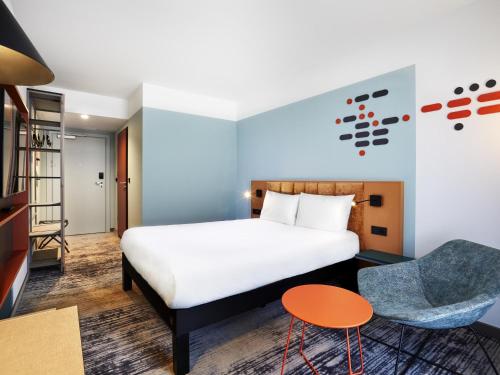 Habitación Doble Estándar del hotel Ibis Styles Kraków Centrum. Foto 1