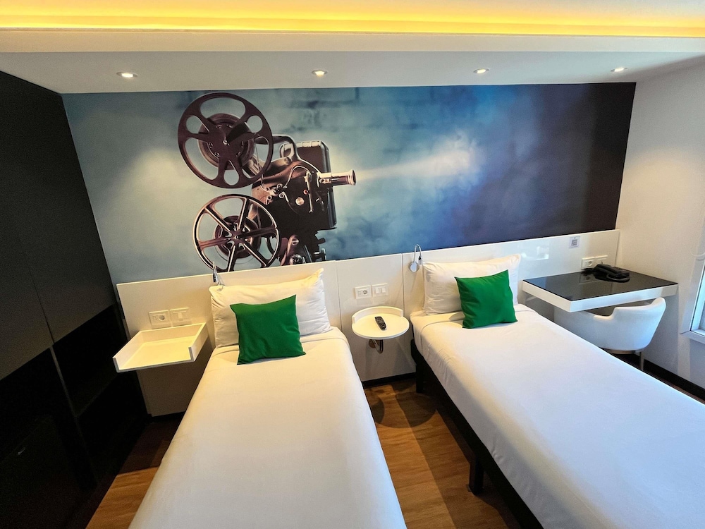 Habitación Standard con 2 camas individuales del hotel Ibis Styles Montevideo Biarritz
