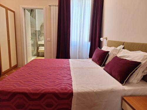 Triple Room with Stairs Access del hotel Maxim Axial. Foto 2