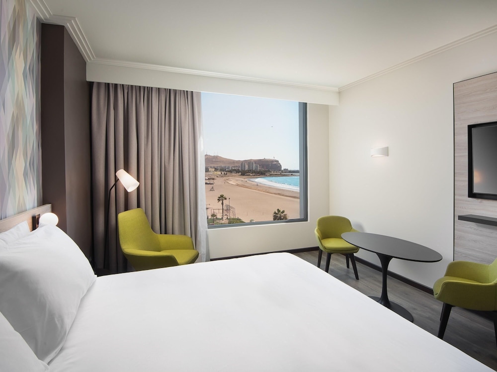 Habitación estándar, 1 cama doble del hotel Novotel Arica. Foto 1