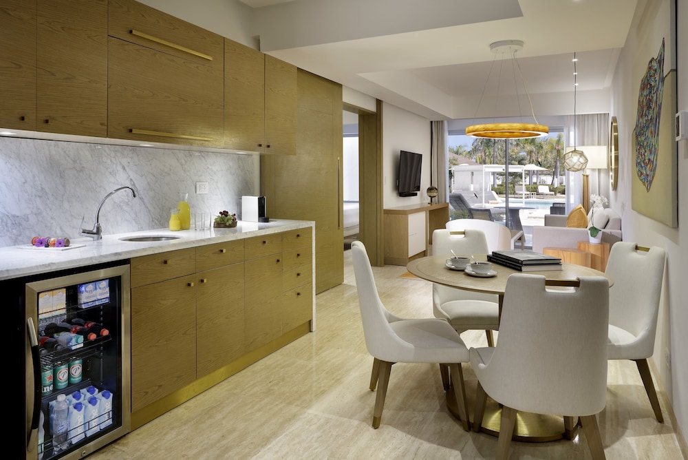 Suite Master Swim - Up Familiar de dos dormitorios con Conserje del hotel Paradisus Grand Cana - All Suites - All Inclusive. Foto 3