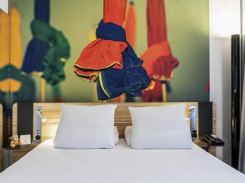 Habitación Doble Pequeña del hotel Novotel Deauville Plage. Foto 3