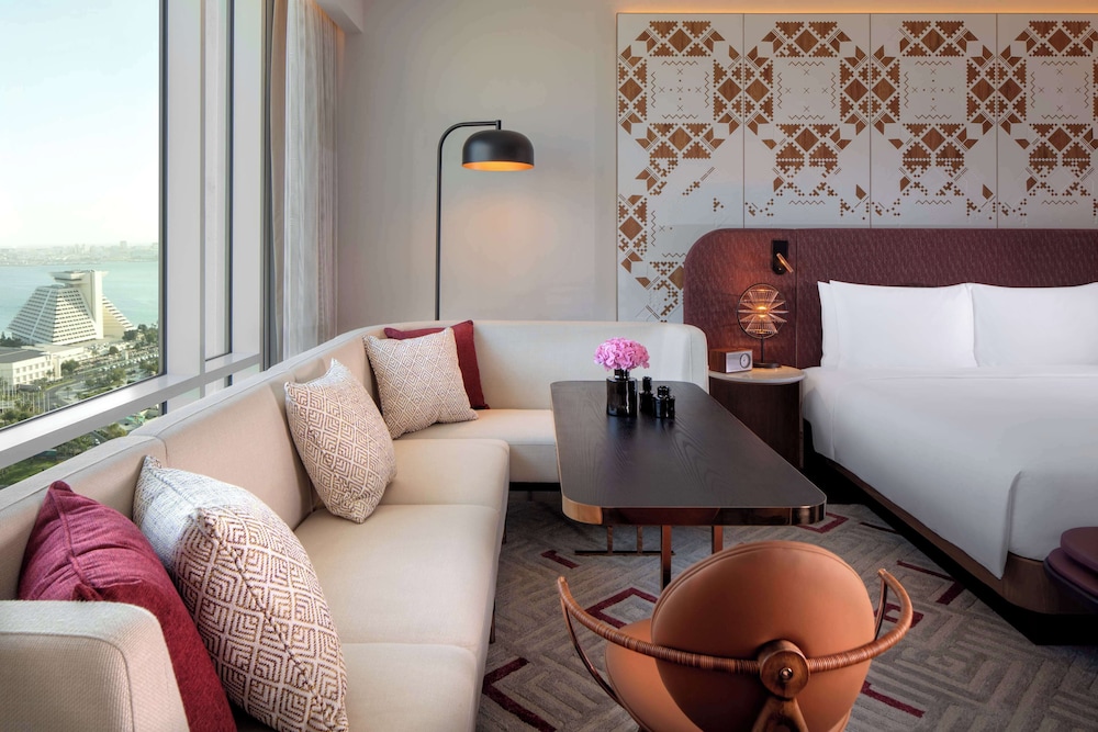 1 Cama King Deluxe con Vistas al Mar del hotel Andaz Doha, A Concept By Hyatt. Foto 3
