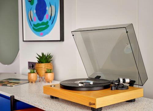 Suite Masterpiece de dos dormitorios del hotel Art'otel London Battersea Power Station, Powered by Radisson Hotels. Foto 13