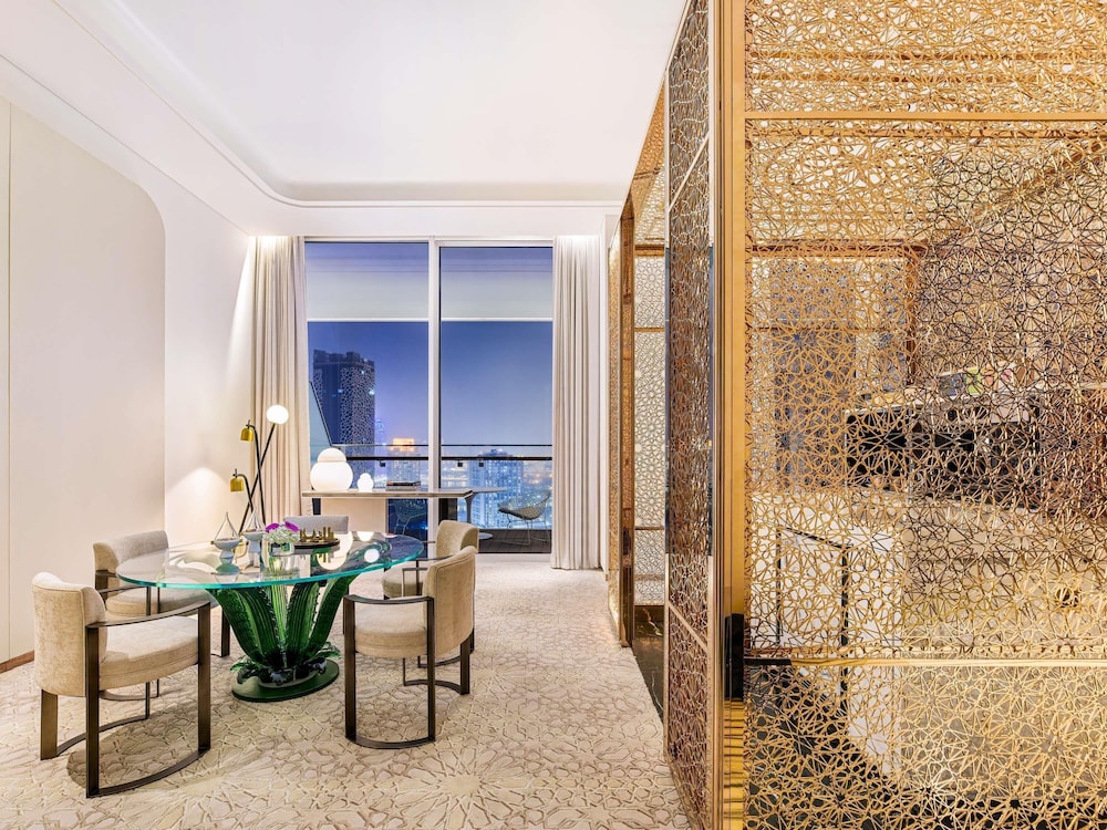Suite Esquina Diplomática del hotel Fairmont Doha. Foto 7