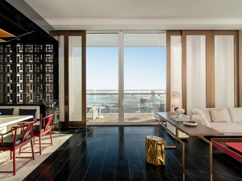 Suite Temática Shanghái de Dos Habitaciones del hotel Fairmont Doha. Foto 5