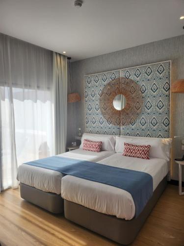 Habitación Doble Deluxe del hotel Soho Boutique Cadiz. Foto 6
