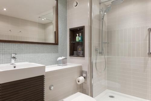 Estudio suite del hotel Staybridge Suites London Heathrow - Bath Road, an IHG Hotel