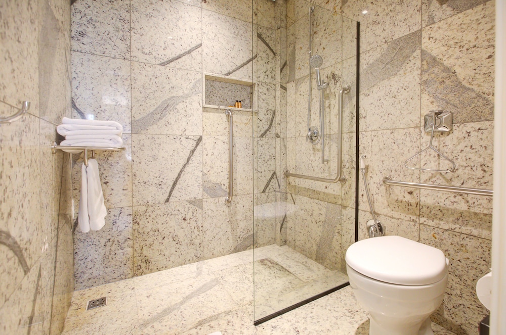 Habitación Deluxe, 1 habitación del hotel DoubleTree by Hilton - Foz do Iguaçu. Foto 3