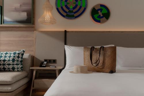 Standard Double Room with Two Double Beds - Pool Access del hotel Holiday Inn Resort Samui Bophut Beach, an IHG Hotel. Foto 1