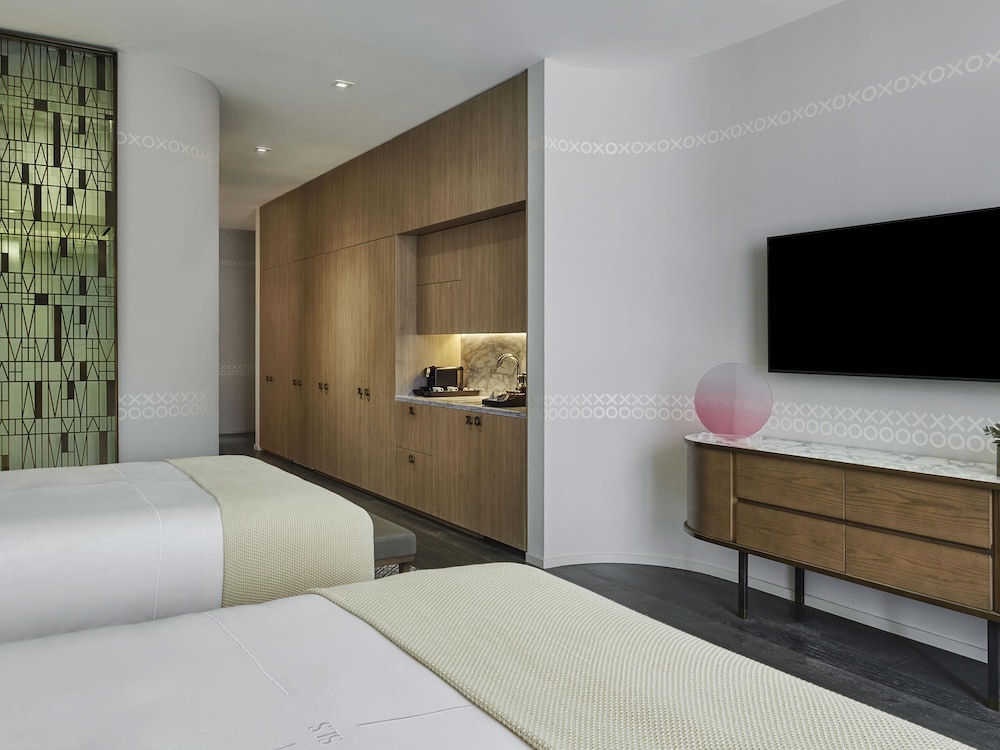 SLS LUX DOUBLE QUEEN del hotel Sls Lux Brickell. Foto 2