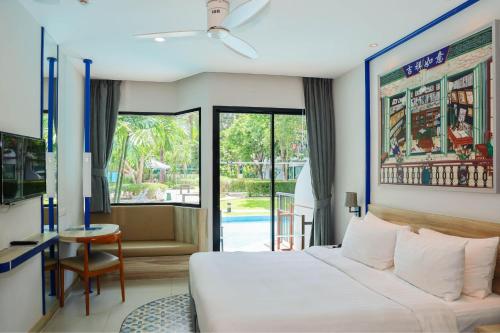 Habitación Deluxe con acceso a la piscina del hotel Holiday Style Ao Nang Beach Resort, Krabi. Foto 14