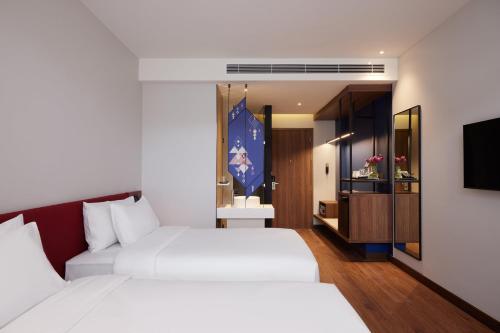 Habitación Doble Superior - 2 camas del hotel Centara Life Hotel Bangkok Phra Nakhon. Foto 12