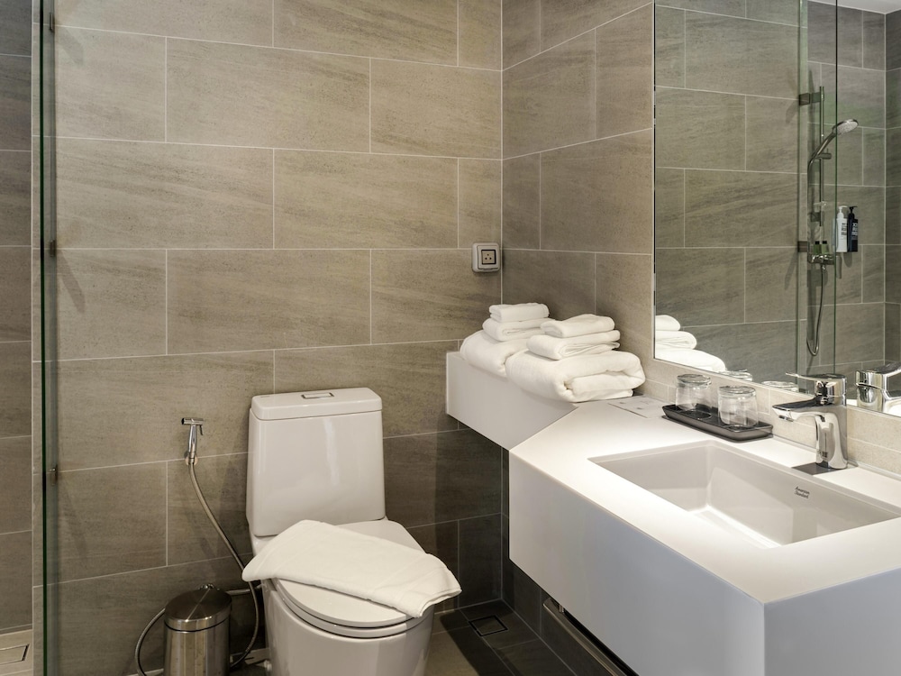 Habitación estándar con cama King del hotel Ibis Chiang Mai Nimman Journeyhub. Foto 4