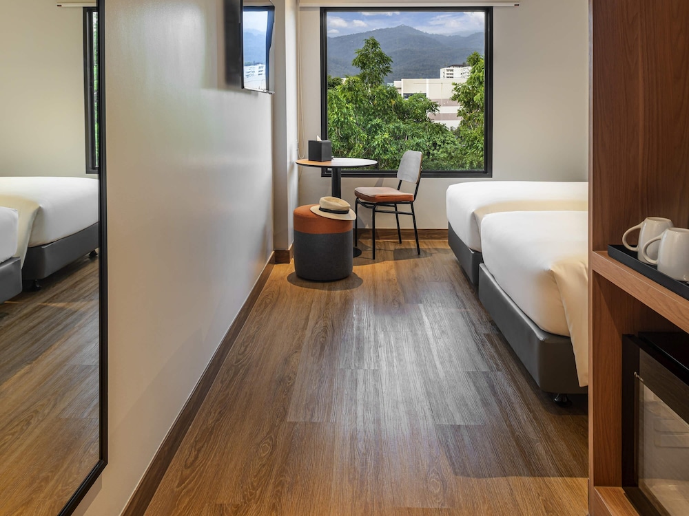 Habitación Estándar con Dos Camas Individuales, Lado de la Montaña del hotel Ibis Chiang Mai Nimman Journeyhub