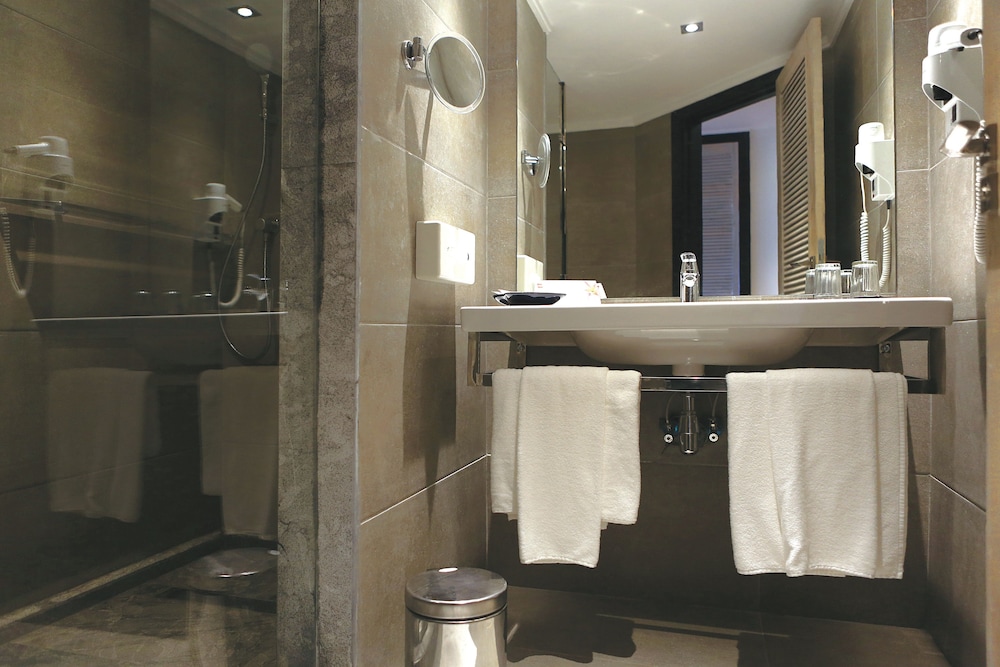 Habitación estándar doble, balcón del hotel Riu Tikida Beach - All Inclusive - Adults Only. Foto 5