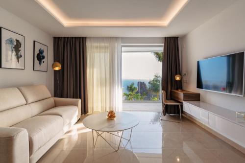 Apartamento con vistas al mar del hotel Grand Horizon Luxury Boutique Apartments. Foto 9