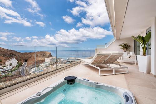 Apartamento con vistas al mar y jacuzzi del hotel Grand Horizon Luxury Boutique Apartments. Foto 5