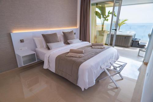 Apartamento con vistas al mar y jacuzzi del hotel Grand Horizon Luxury Boutique Apartments. Foto 10