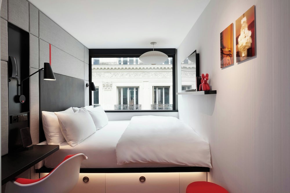 Habitación, 1 cama de matrimonio grande (High Floor) del hotel Citizenm Paris Opera