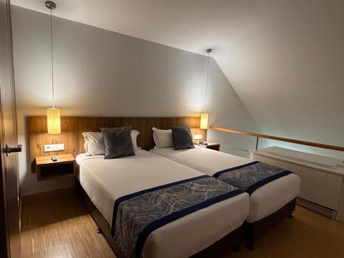 Habitación Dúplex del hotel Villa Odón. Foto 3
