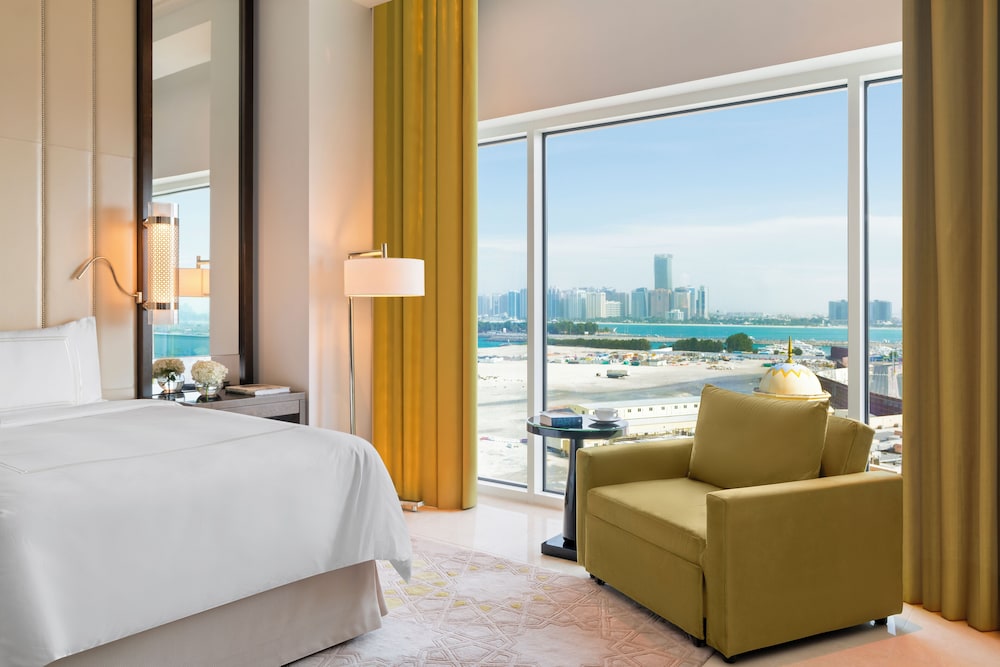Habitación Superior del hotel Rixos Marina Abu Dhabi. Foto 2