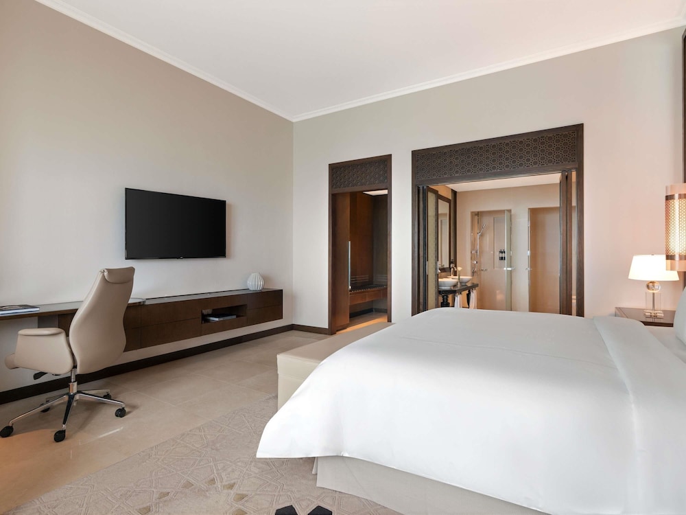 Habitación Premium - Vistas al Mar del hotel Rixos Marina Abu Dhabi. Foto 8