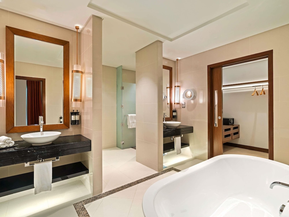 Suite Deluxe de dos dormitorios del hotel Rixos Marina Abu Dhabi. Foto 3
