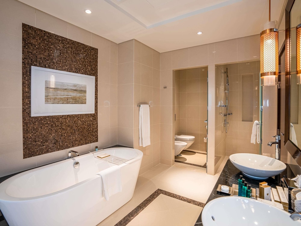 Suite Premium de Dos Dormitorios del hotel Rixos Marina Abu Dhabi. Foto 5