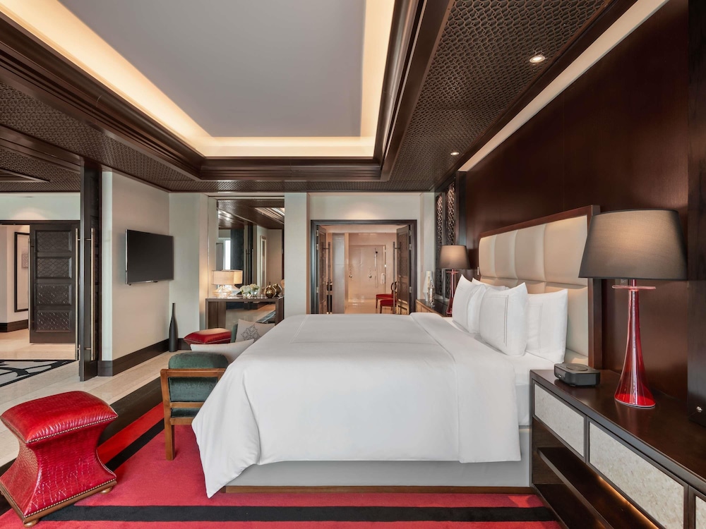 Suite Presidencial de Tres Dormitorios del hotel Rixos Marina Abu Dhabi. Foto 7