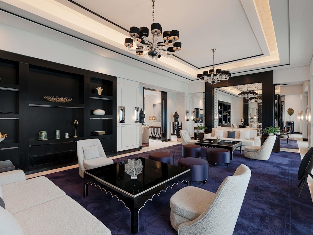 Suite Real de Cuatro Dormitorios del hotel Rixos Marina Abu Dhabi. Foto 5