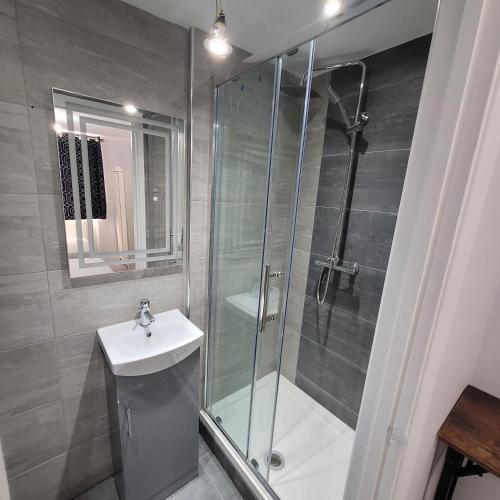 Habitación Doble con baño privado del hotel Argyle Square. Foto 3