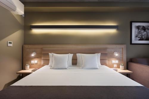 Habitación Doble Superior - 1 o 2 camas del hotel Azur by ST Hotels. Foto 9