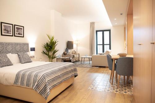 Estudio Superior del hotel nQn Aparts and Suites Sevilla. Foto 3