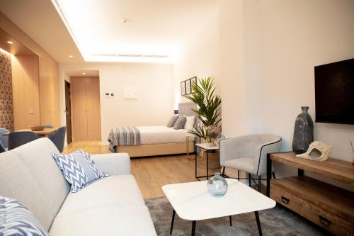 Estudio Superior del hotel nQn Aparts and Suites Sevilla. Foto 10