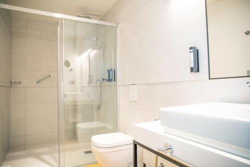 Apartamento con terraza del hotel nQn Aparts and Suites Sevilla. Foto 7