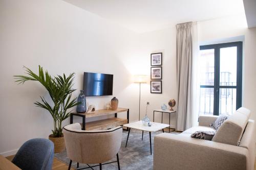 Apartamento con terraza del hotel nQn Aparts and Suites Sevilla. Foto 13