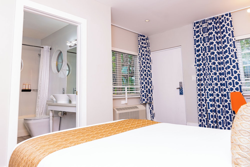 Estudio, 1 cama de matrimonio del hotel Oceanside and Suites. Foto 3