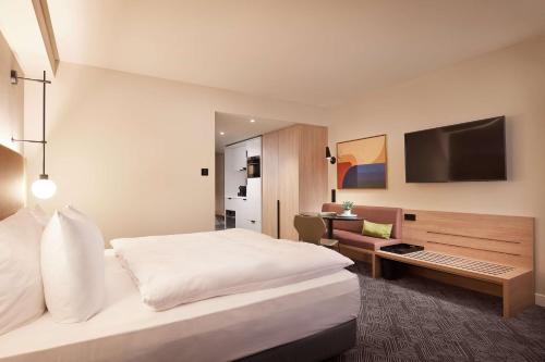 Estudio del hotel Adina Apartment Dusseldorf. Foto 4