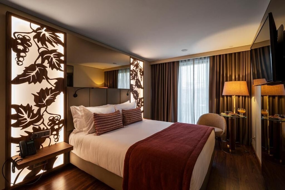 Habitación estándar doble del hotel TURIM Oporto. Foto 2